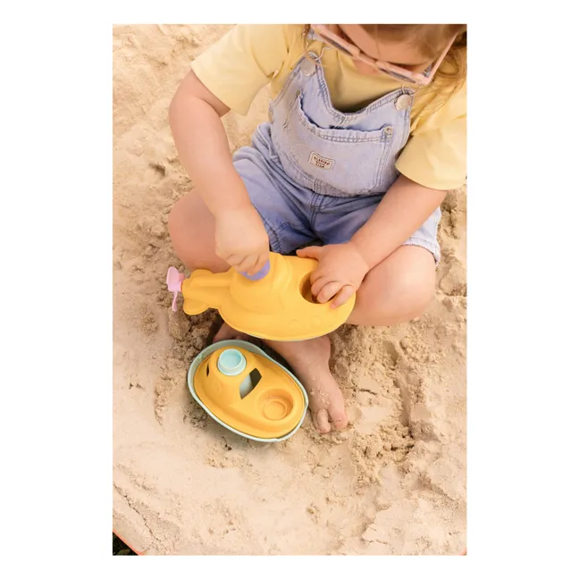 Bathing submarine | Yellow