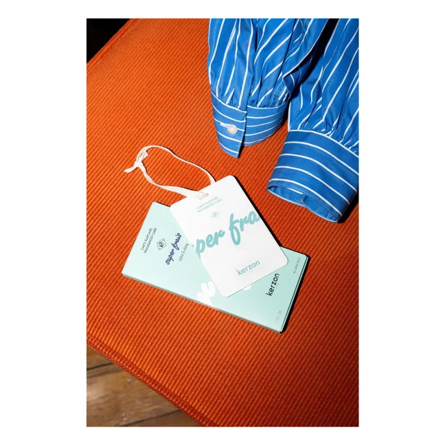 Super Frais fragrance card