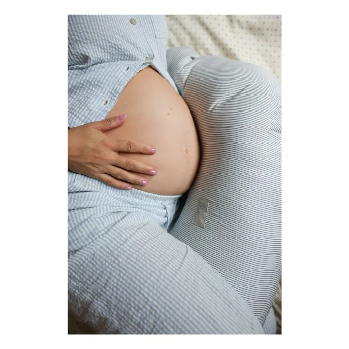Coussin d'allaitement Stripes | Bleu- Image produit n°2