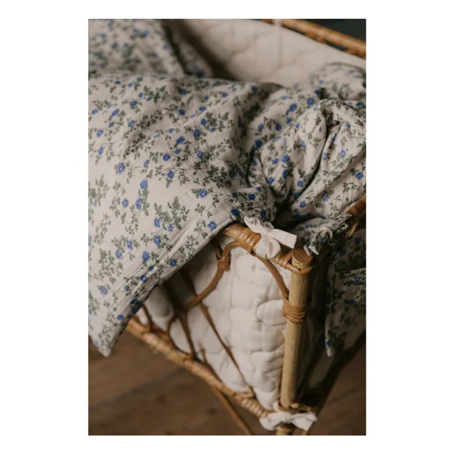 Dainty bed linen set