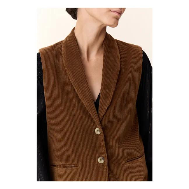 Vuela Corduroy Organic Cotton Sleeveless Jacket | Brown