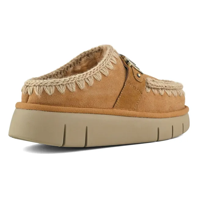 Rebote Suecia se atasca | Beige