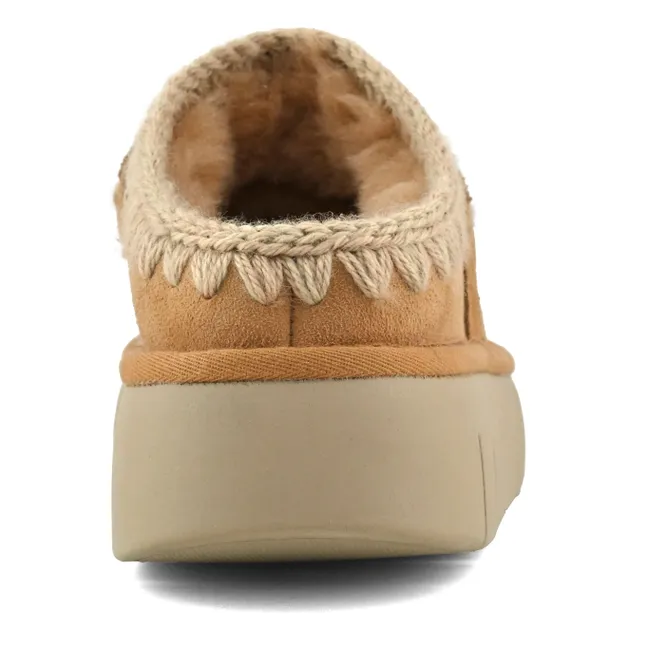 Rebote Suecia se atasca | Beige