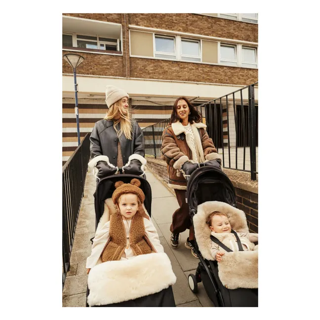 Universal fixed harness footmuff in lambskin | Milk