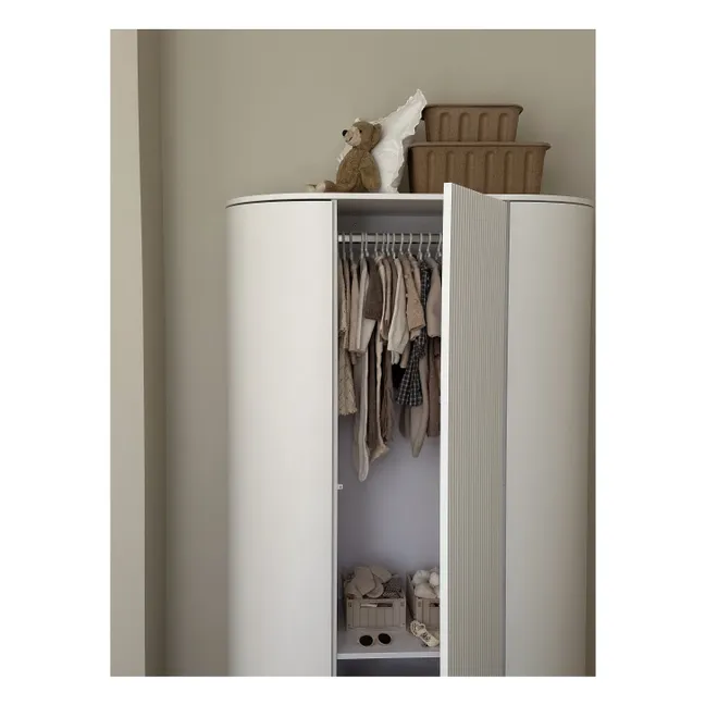 Kai wardrobe | White