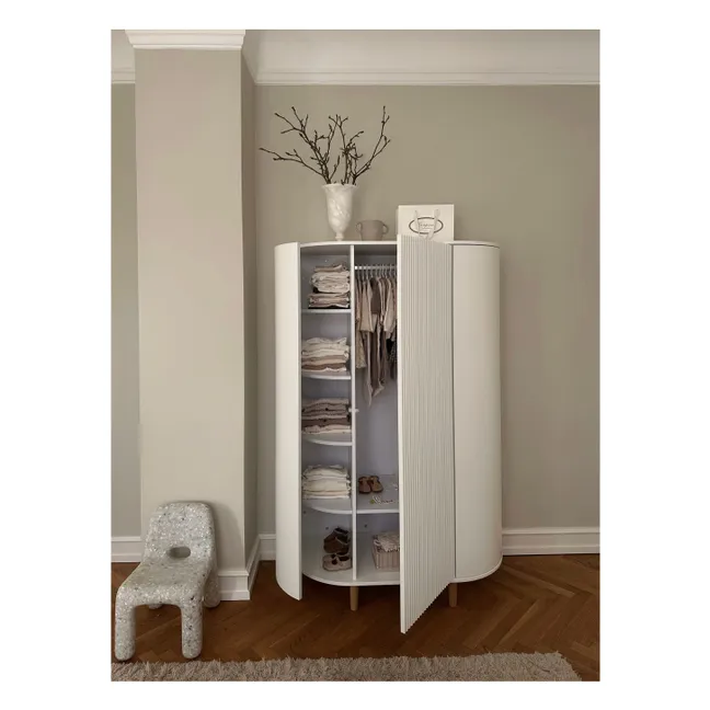 Kai wardrobe | White