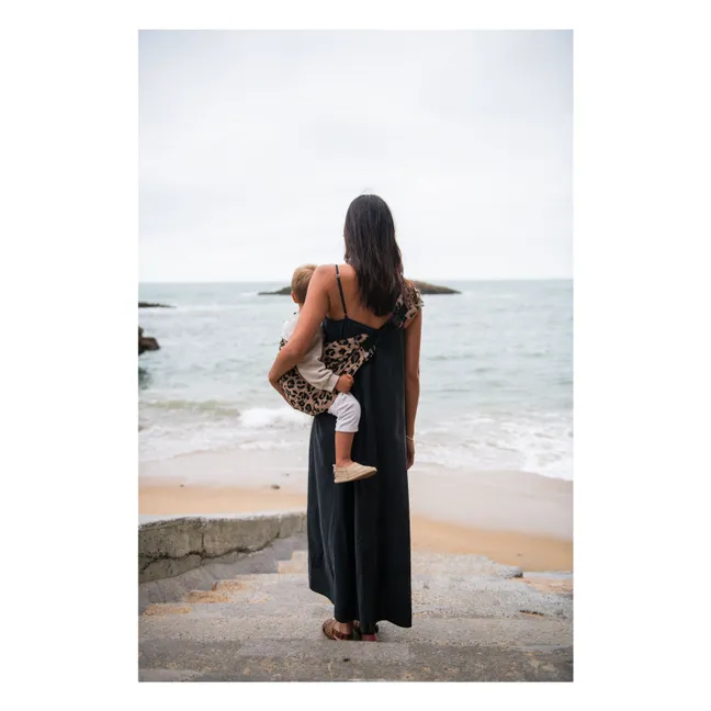 Carry &amp; Walk baby carrier | Leopard