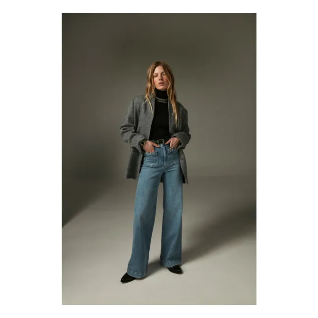 Jean Willie Giuletta | Light Blue