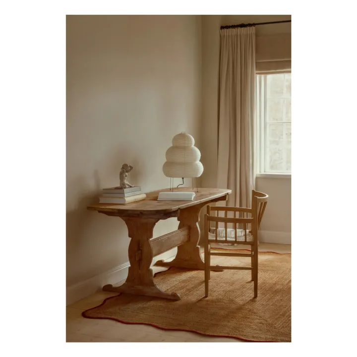 Scallop jute carpet | Matt black- Product image n°1