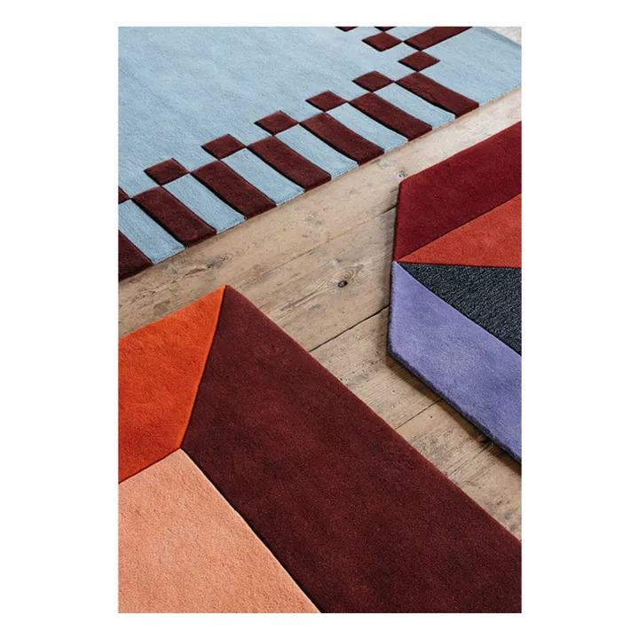Tapis en laine Teklan Frame, Tekla Evelina Severin | Bleu- Image produit n°4
