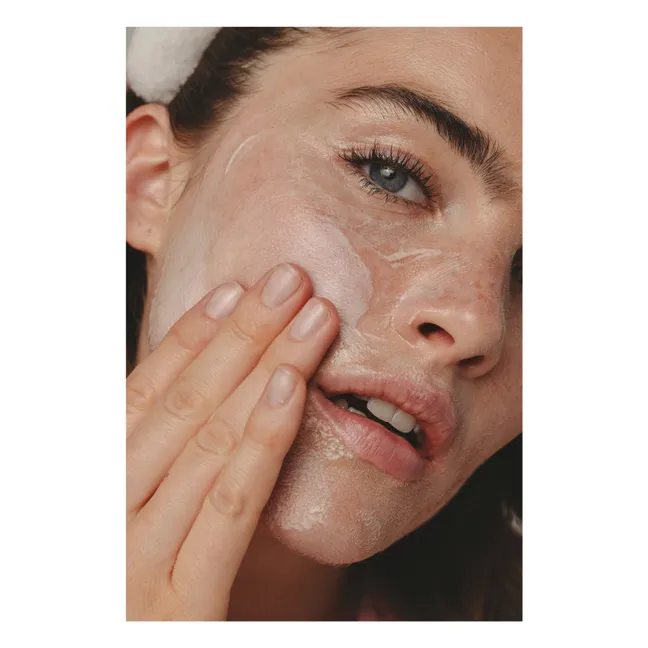 Lactated Cleansing Oil Stick - 20g