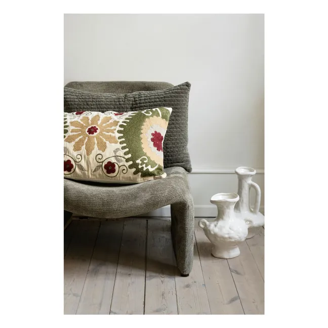 Stoneware vase | Ivory