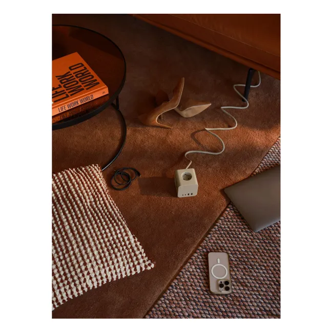 Ampie power strip | Sand