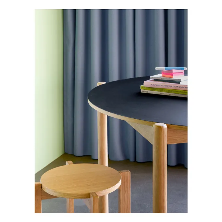 Table à manger ronde Oblique | Noir- Image produit n°1