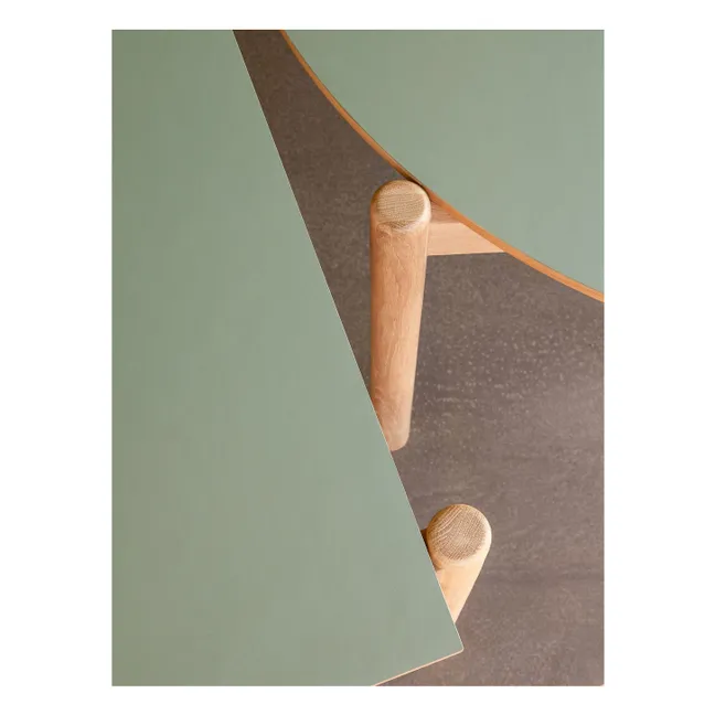 Mesa de comedor oblicua de roble | Olive