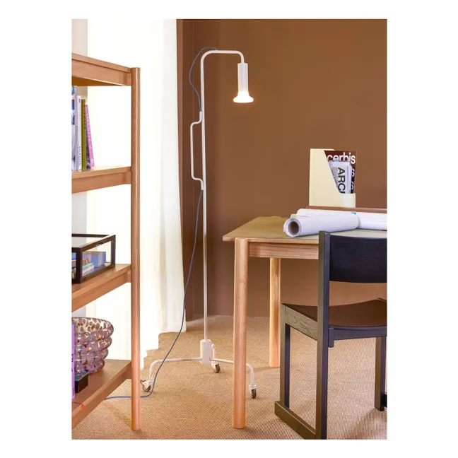 Mesa de comedor oblicua de roble | Olive