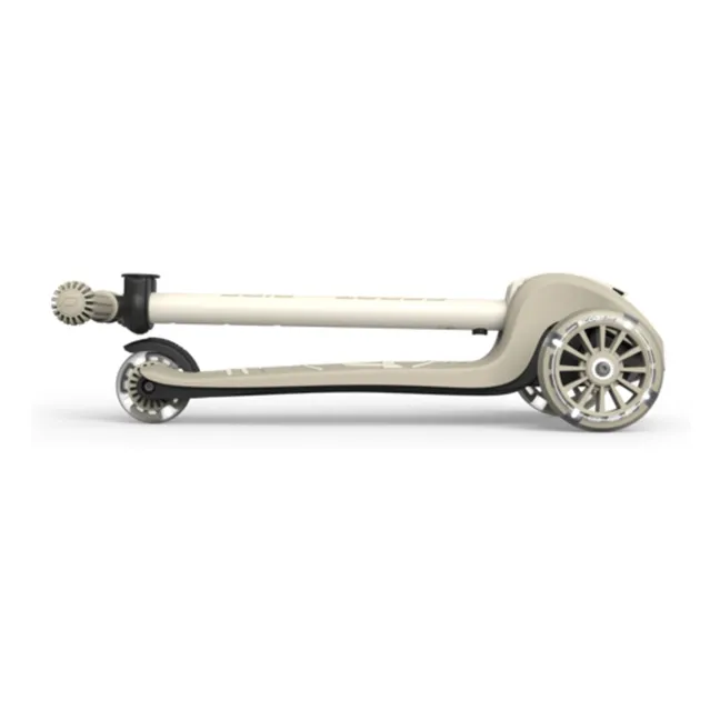 Highwaykick 3S LED scooter | Clay