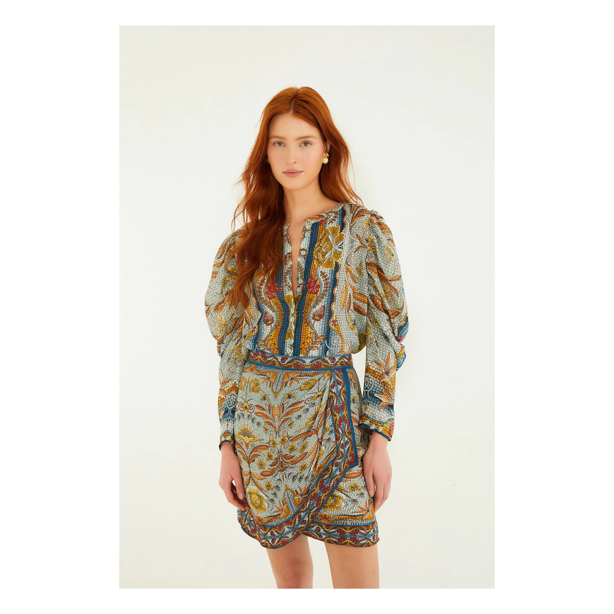 Farm Rio Blue Mosaic Garden Skirt