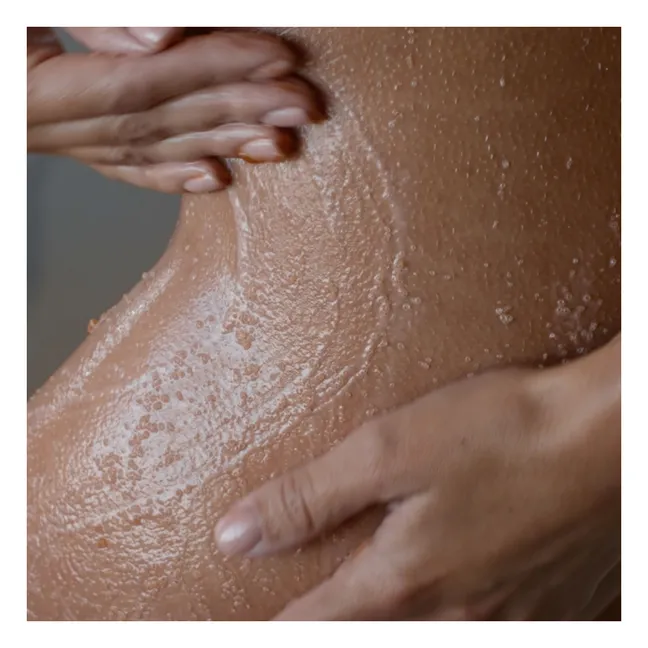 C-Smooth Hydra-Firm Body Scrub - 240 ml