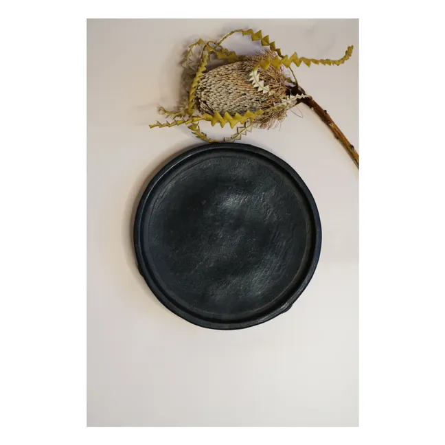 Plate with terracotta base | Black