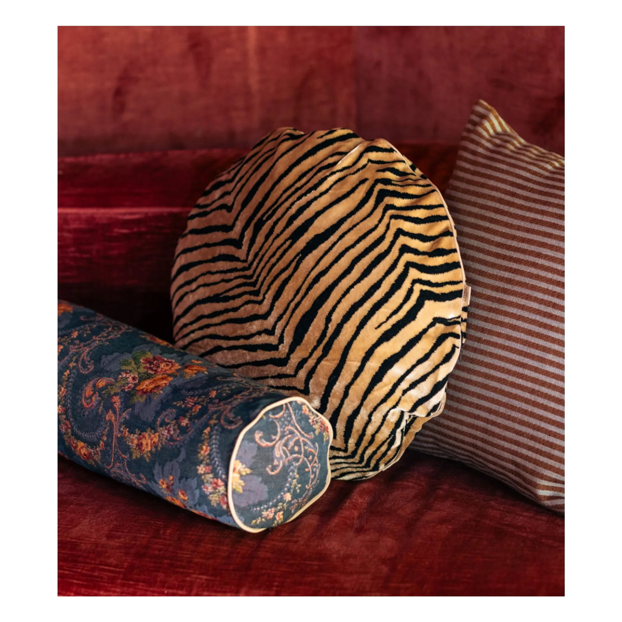 Coussin Bomboloni en velours | Tigre- Image produit n°1