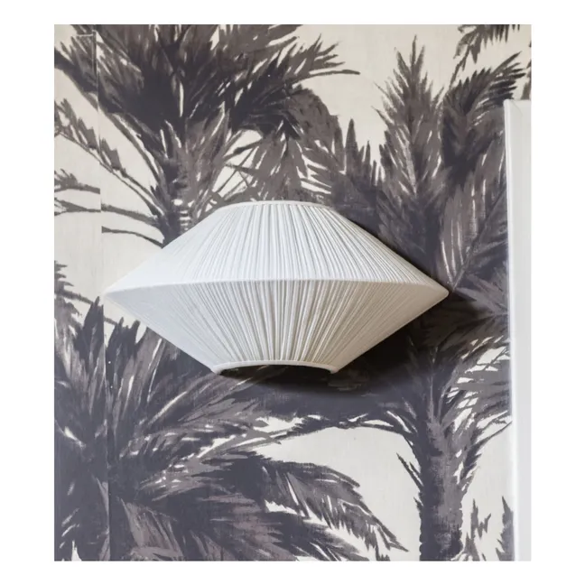 Brera half saucer wall lamp in pleated cotton | Cream