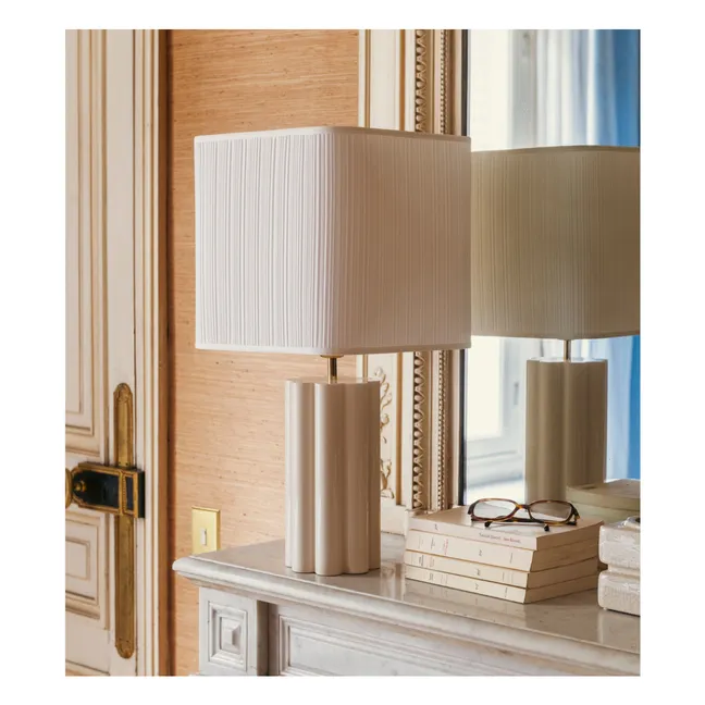 Gioia table lamp in lacquered wood and pleated cotton - EU version (220 V) | Cream