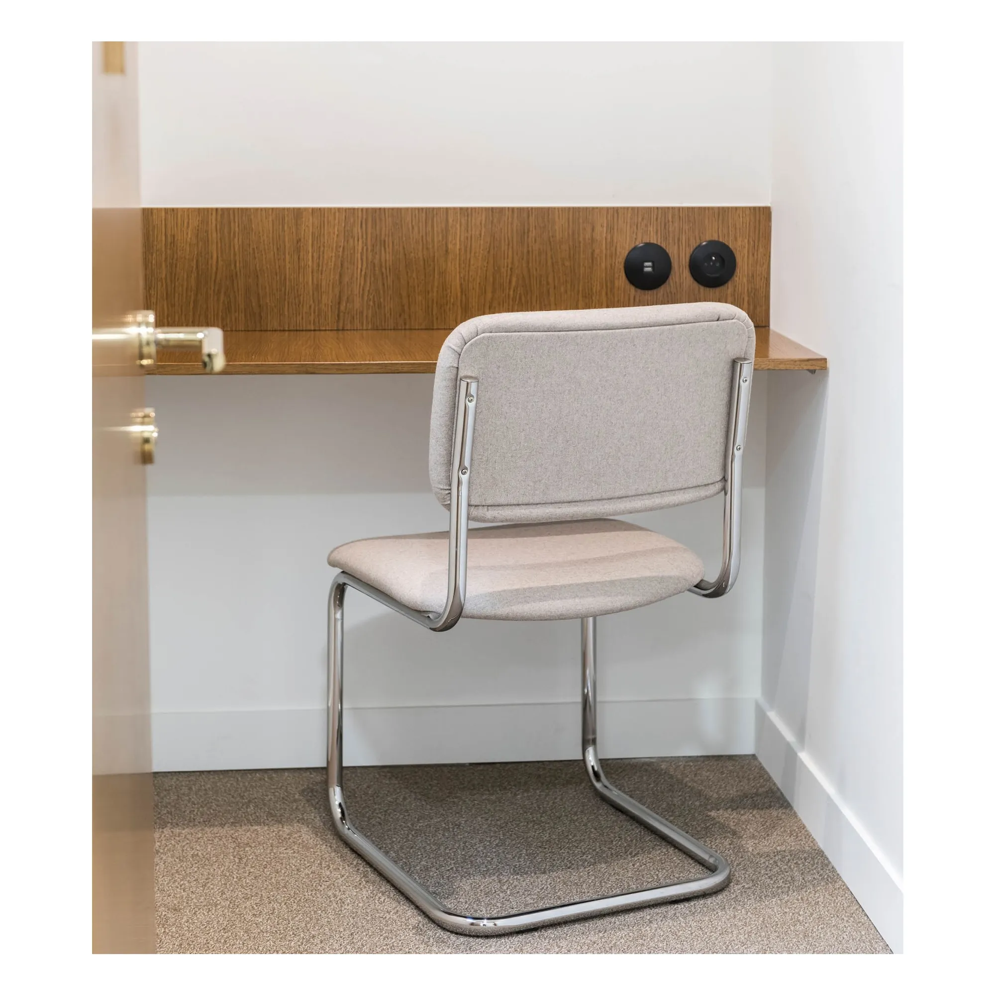 Chaise Classica en feutre | Beige- Image produit n°2