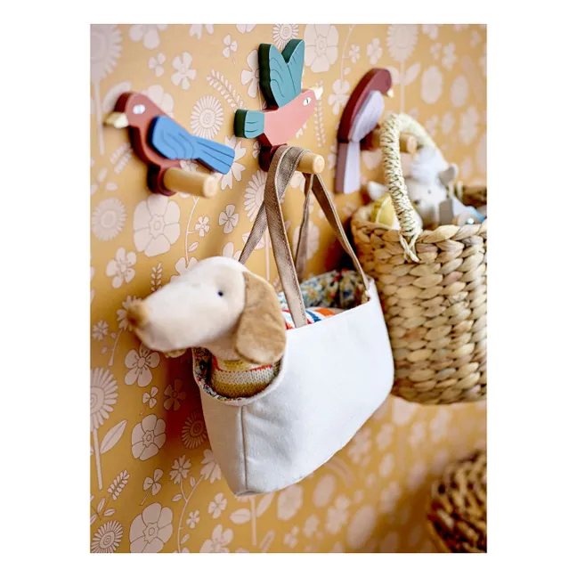 Hilena dog and basket