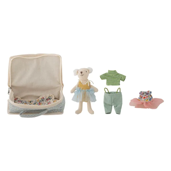 Poupée Lara et ses accessoires