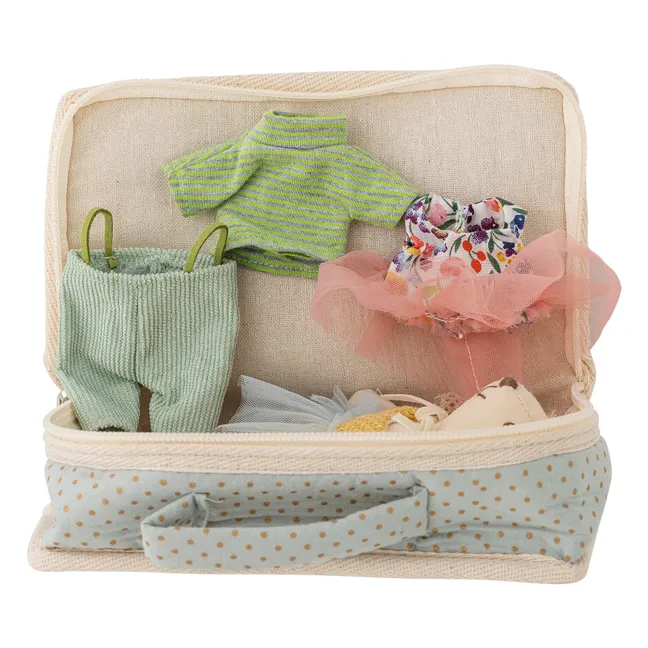 Poupée Lara et ses accessoires