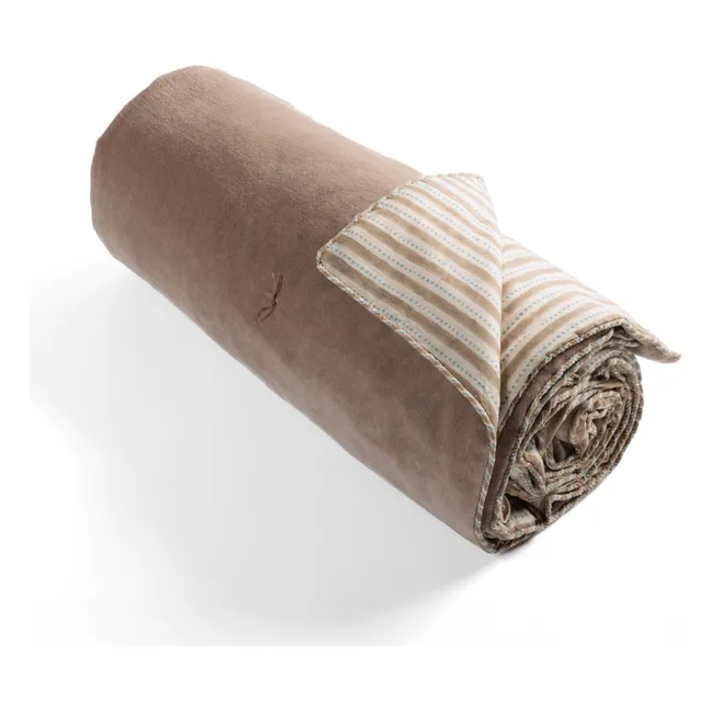 Akiko Grey velvet quilt 