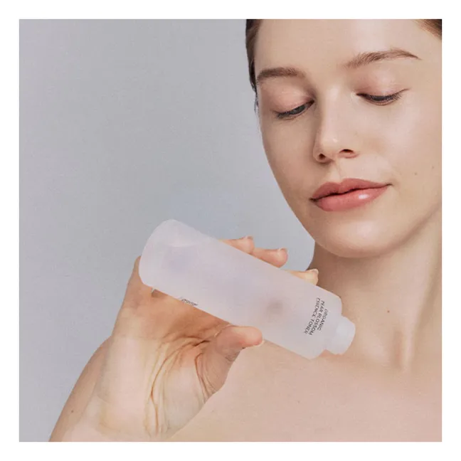 Regenerating Essence with Pear Blossom - 160ml