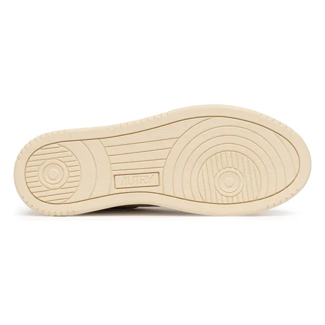 Zapatillas Medalist Low de piel calada | Crema