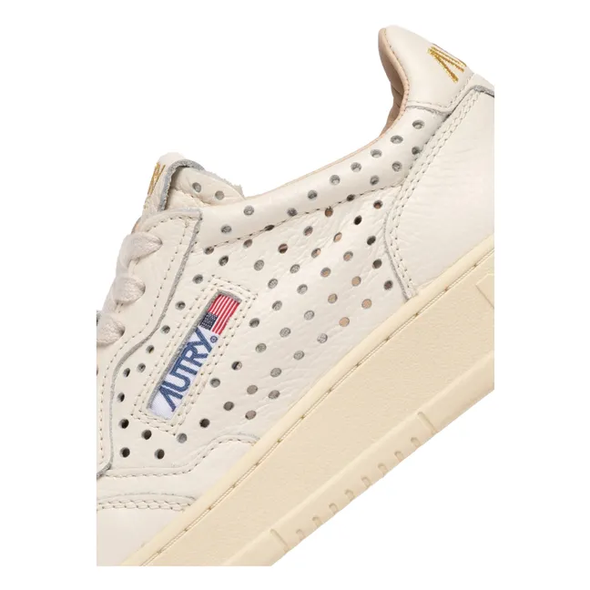 Medalist Low Sneakers aus durchbrochenem Leder | Cremefarben