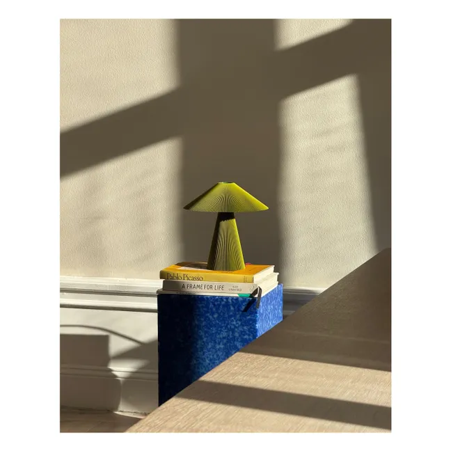 Baby Jane table lamp | Olive