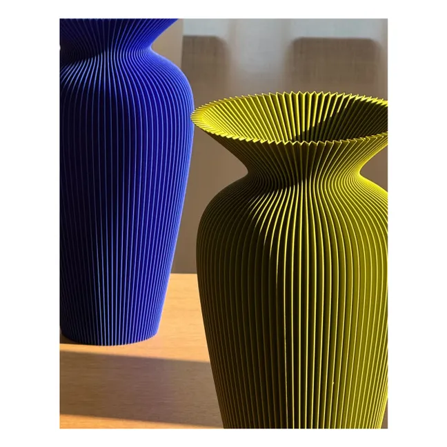 Betty vase | Olive