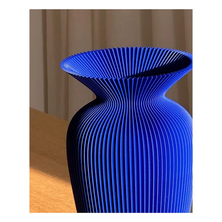 Betty vase | Klein Blue- Product image n°2