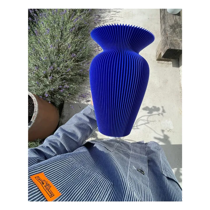 Betty vase | Klein Blue- Product image n°1