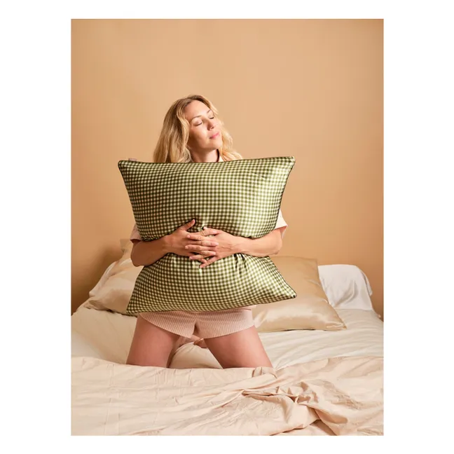 Funda de almohada de seda de morera estampada Vichy   | Kaki