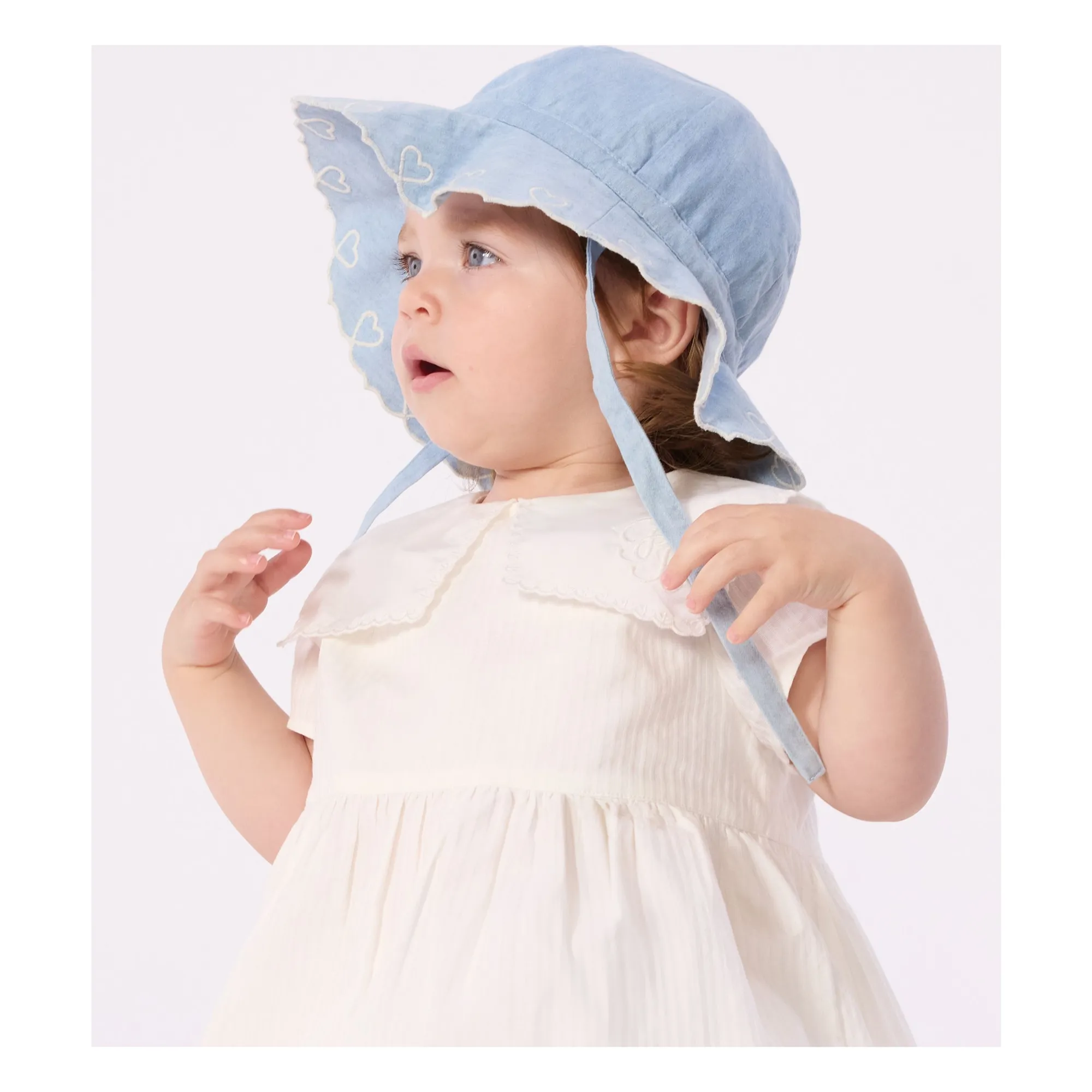 Petit Bateau Girls Light Blue Capeline Chambray Bébé
