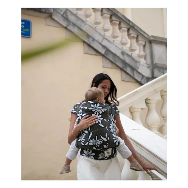 Carry &amp; Bloom baby carrier | Khaki