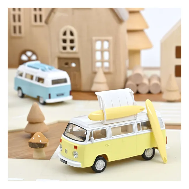 Volkswagen T2b Camper Van 1973 | Amarillo