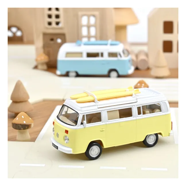 Volkswagen T2b Camper Van 1973 | Amarillo