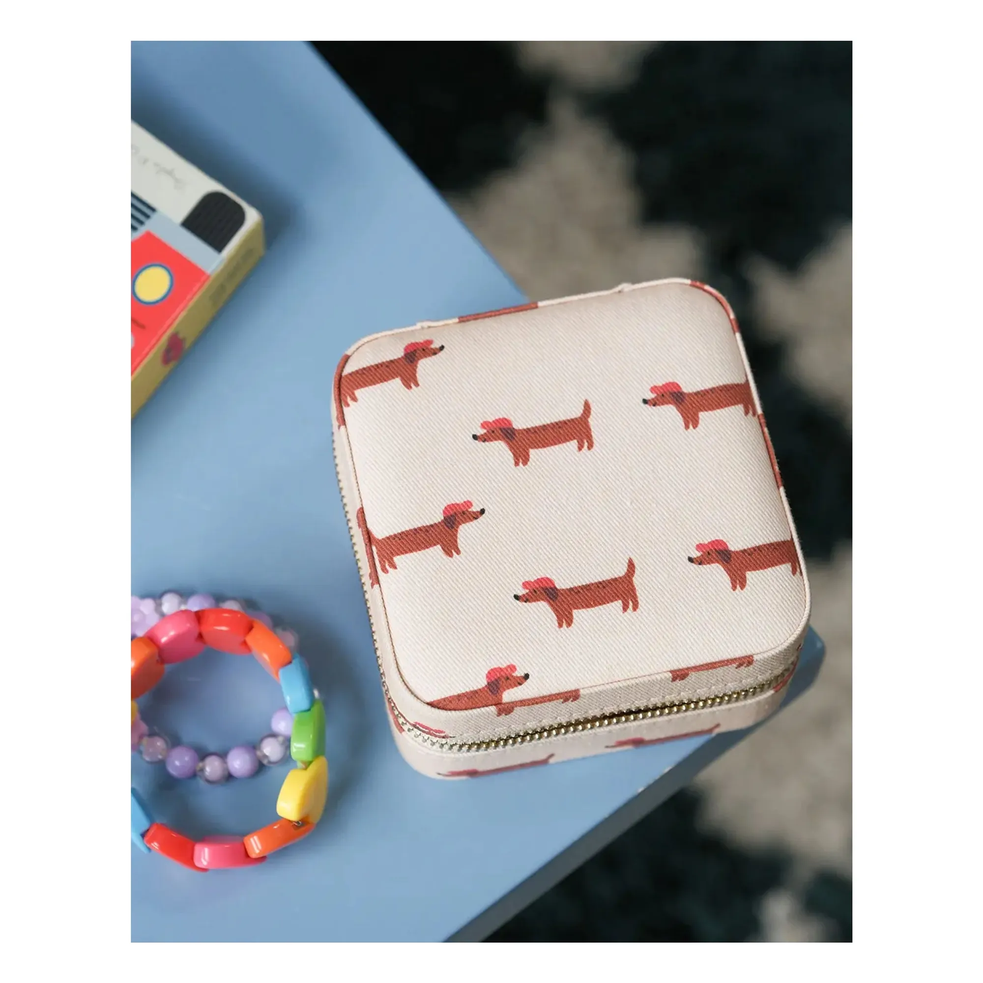 Ma Petite Vie Beige Teckels Jewelry Box