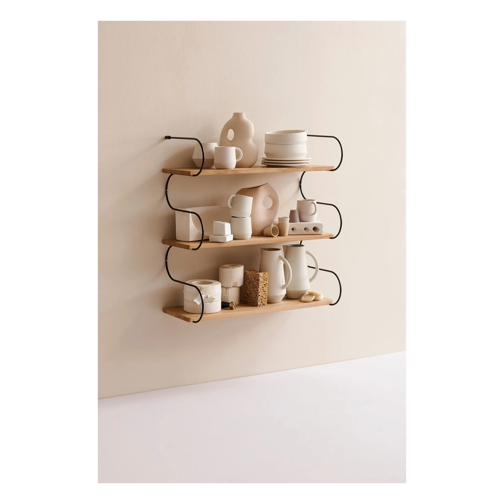 Etagère en bois de chêne Onda | Noir- Image produit n°1