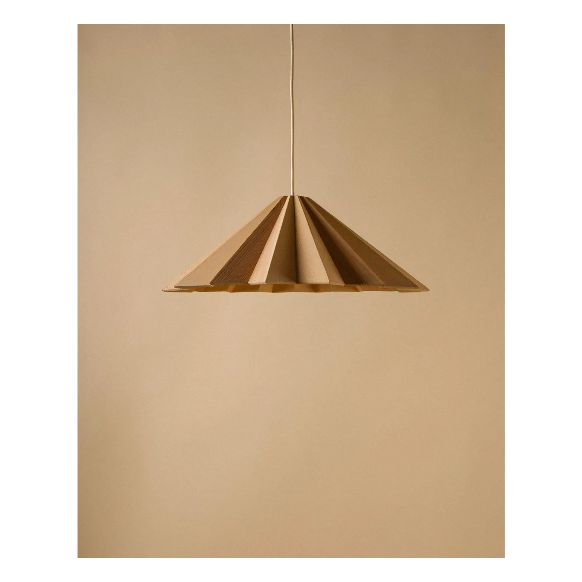 Suspension en bois Stratus | Pin- Image produit n°2