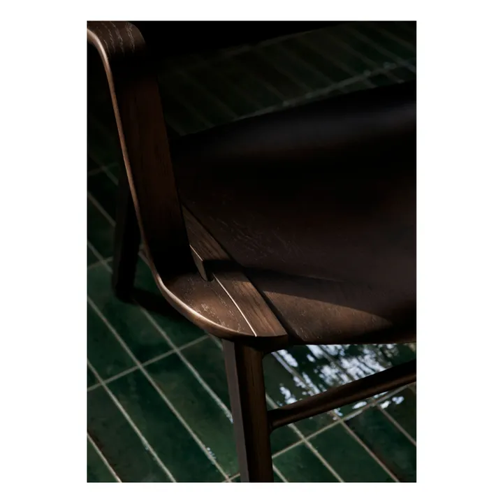 Chaise AX HM11, Hvidt & Mølgaard | Chêne Foncé- Image produit n°2