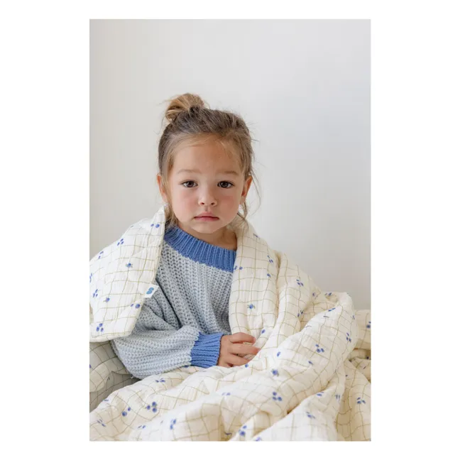 Blueberries quilted blanket in organic cotton