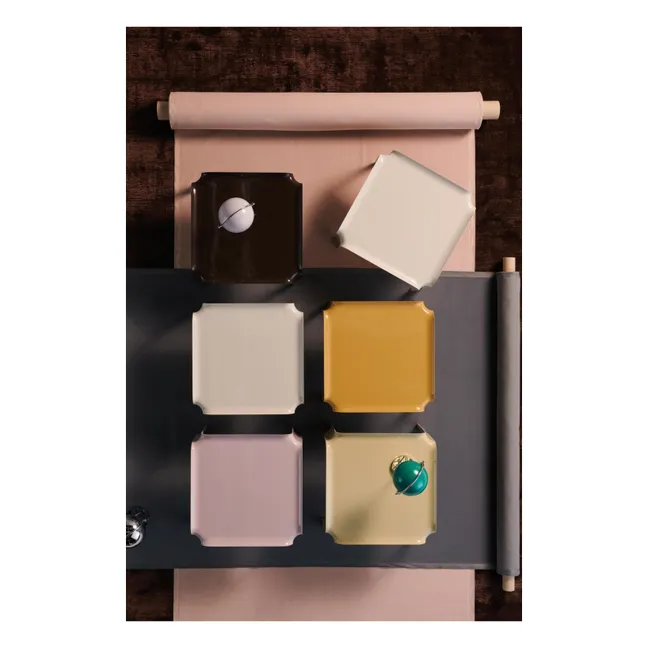 Mesa de centro T877, Pierre Paulin | Ocre